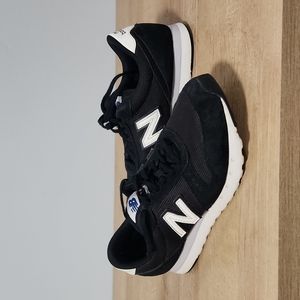 New Balance 311 black